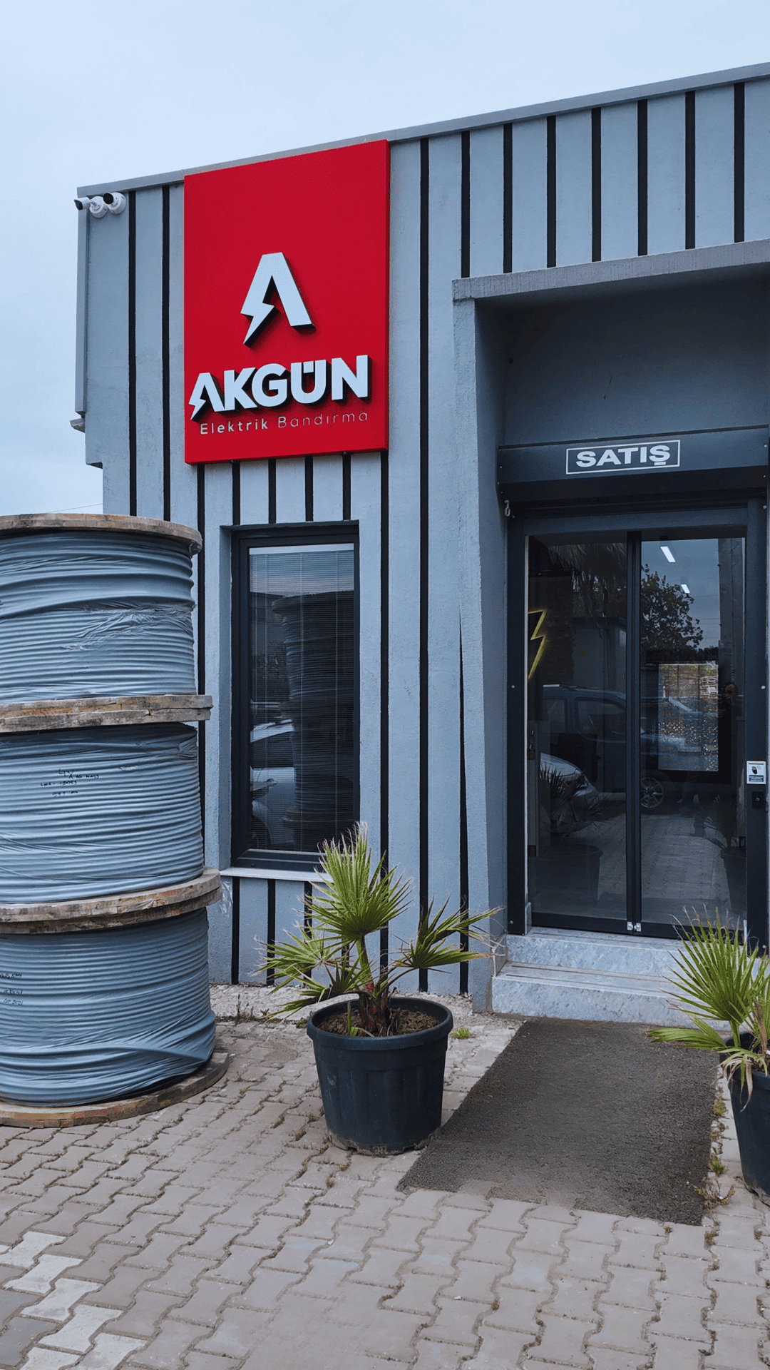 Akgün Elektrik — Örnek Sanayi Sitesi satış ofisi girişi